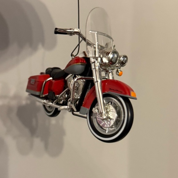 Set of 4 Hallmark Harley Davidson ornaments - Picture 6 of 6